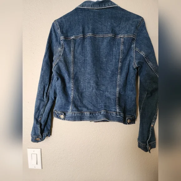 H&M Denim Jacket, Women's Size 14 H&M Crop Dark Blue Jean Jacket - Picture 4 of 6